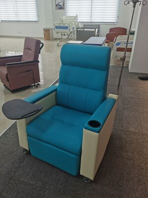 Comfortable Folding Ajustable Hospital Luxurious Patient Transfusion Chair